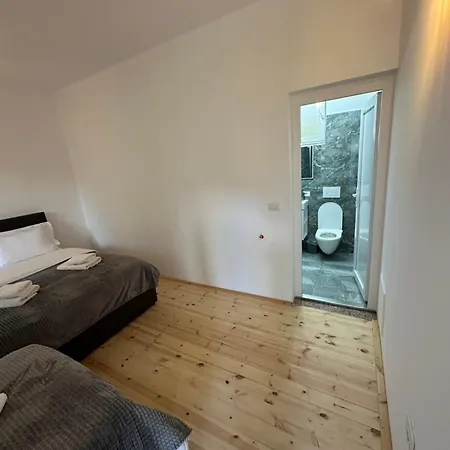 Guest house Bujtina Crystal Theth