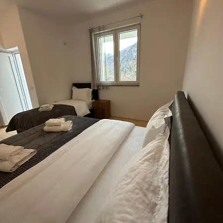 Casa de hóspedes Bujtina Crystal Theth