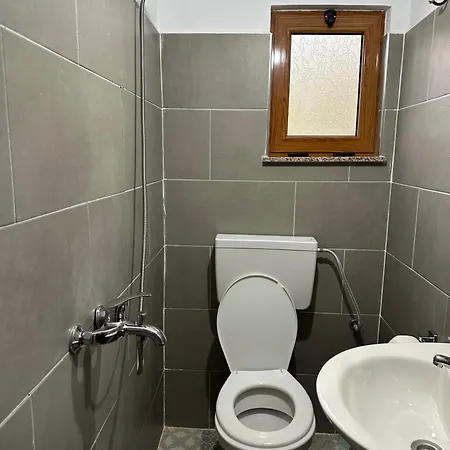 Guest house Bujtina Crystal Theth