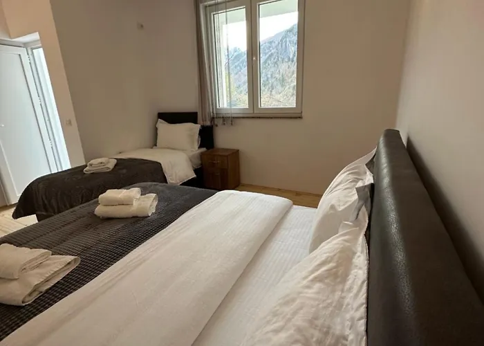 Gasthof Bujtina Crystal Theth